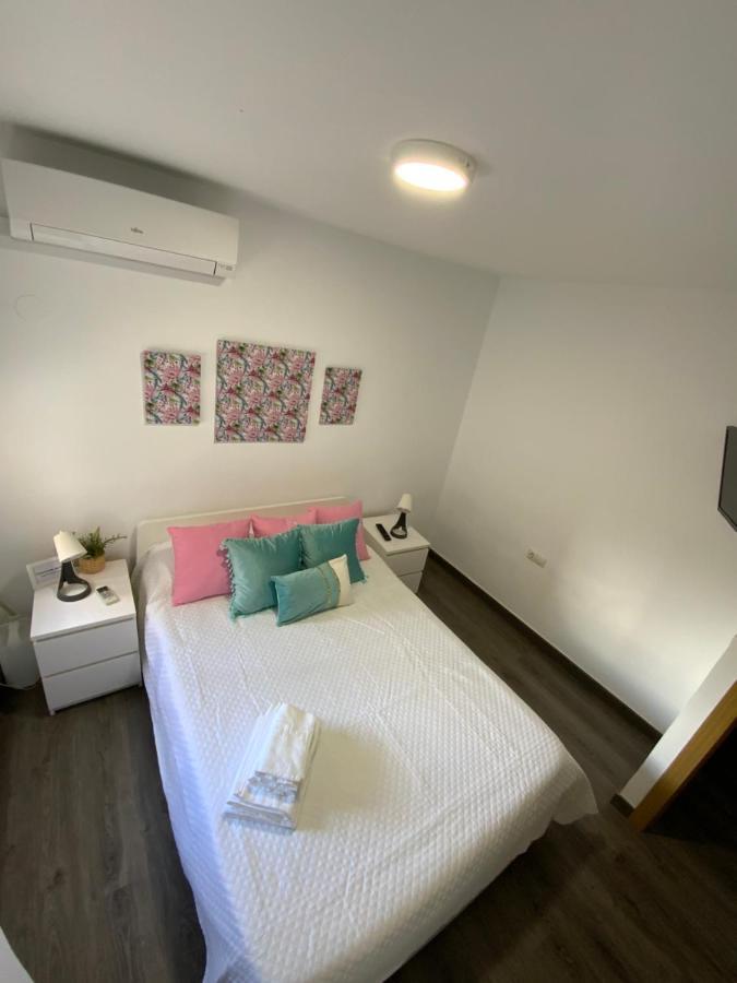 4 Capulino Apartamentos Málaga Eksteriør bilde